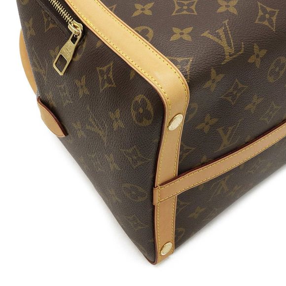 Louis Vuitton Male MM Monogram Handbag - Picture 3 of 7